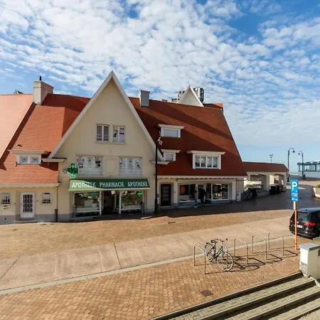 Marie Antoinette Close By The Sea By Interhome *