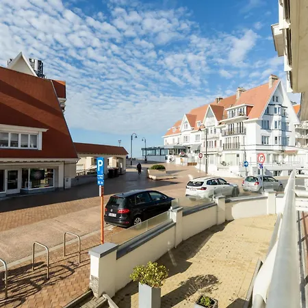 Marie Antoinette Close By The Sea By Interhome Lägenhet